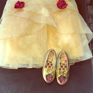 Disney size 3 dress and shoes brand new worn once
